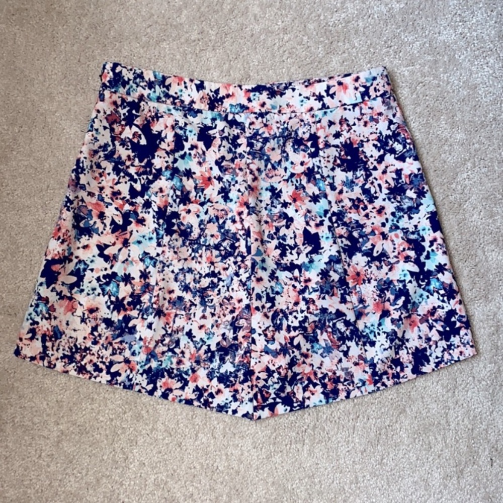New York & Co spring Floral skirt Sz 4